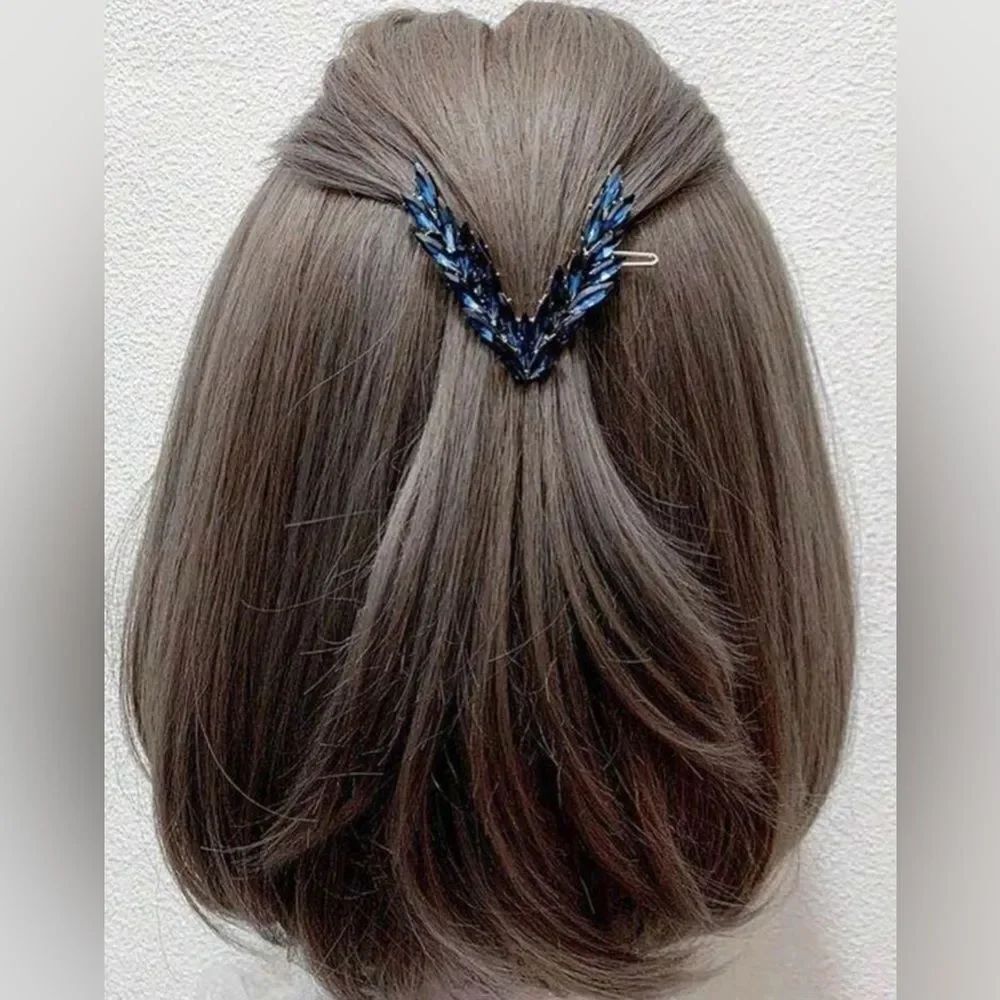 Diamond hair clip M1169